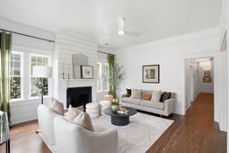 995 Ashley Avenue photo 4