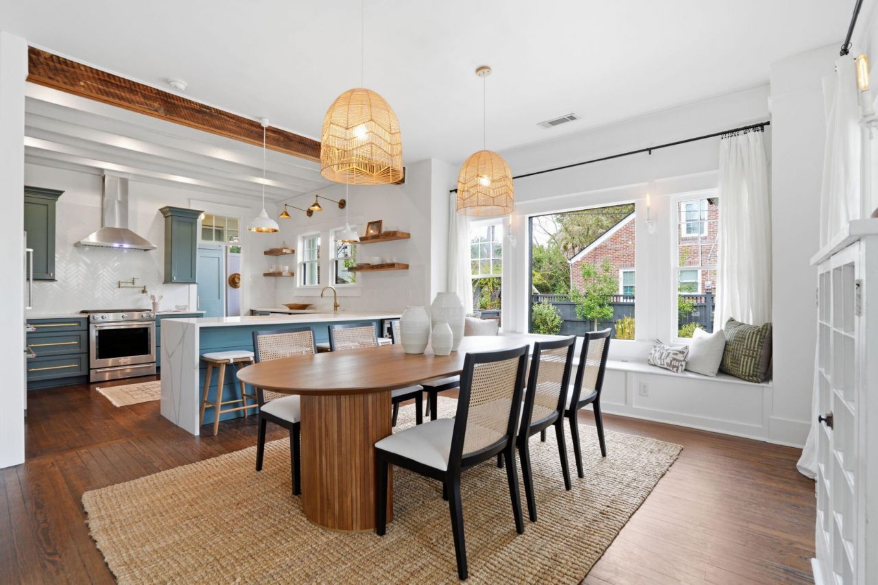 995 Ashley Avenue Photo 9