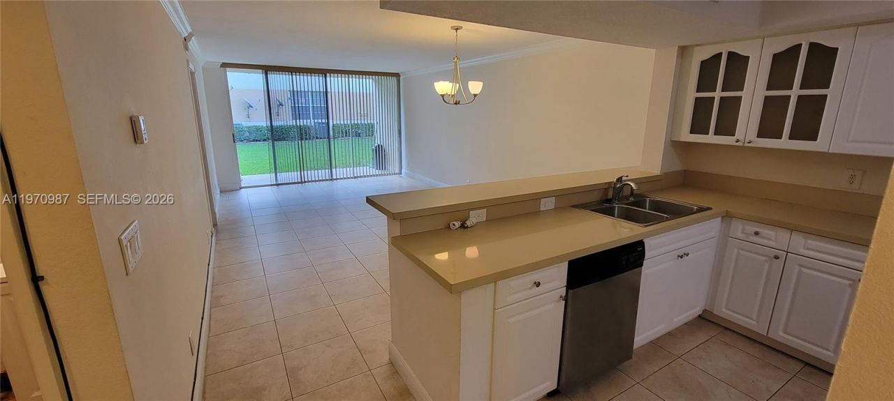 8292 NW 24th St , Unit 8292, Coral Springs, FL 33065 Photo