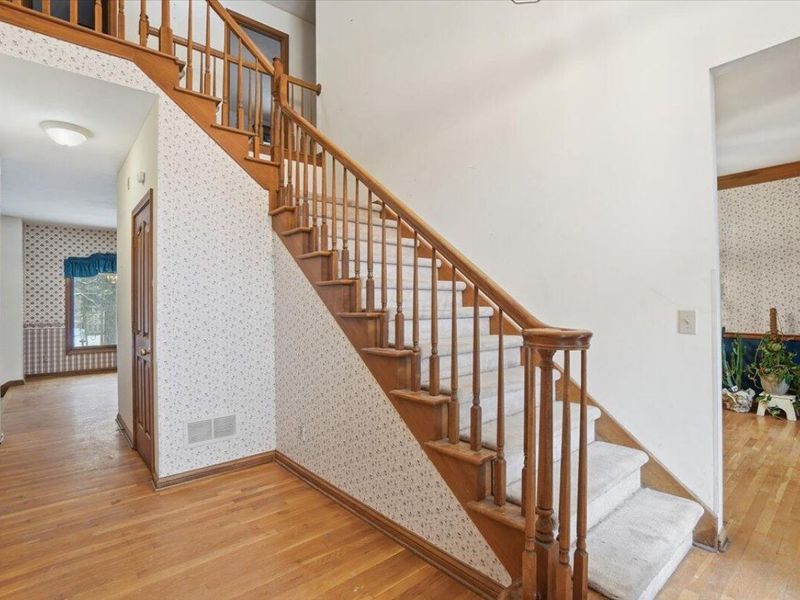 1417 Whispering Pines Lane, Bellefontaine, OH 43311 Photo 6