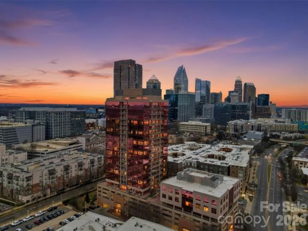 315 Arlington Avenue, Unit 504, Charlotte, NC 28203