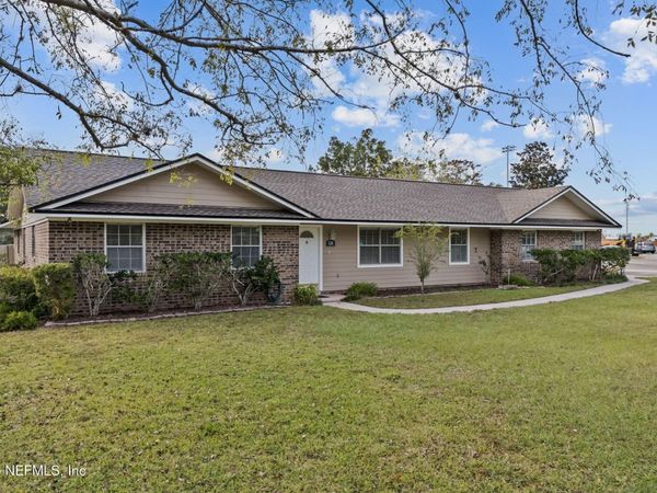 538 BLUE GRASS Court, Orange Park, FL 32073