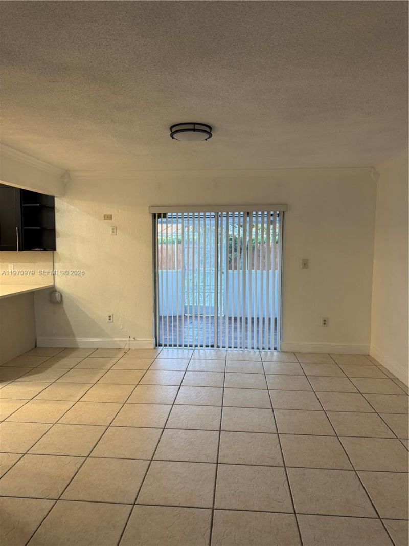 470 NE 127th St, North Miami, FL 33161 Photo