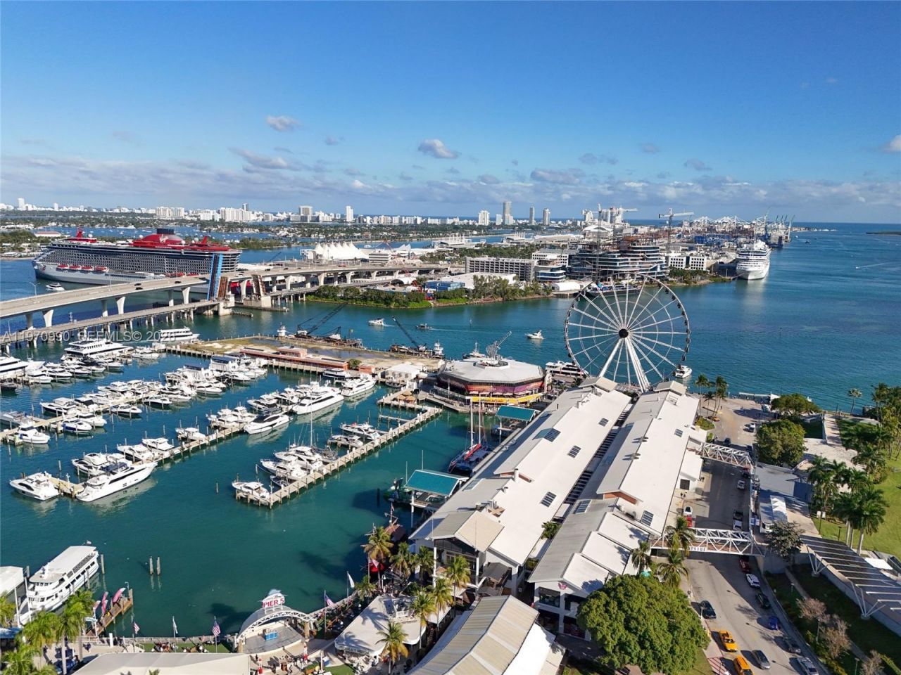 253 NE 2nd St , Unit 1007, Miami, FL 33132 Photo