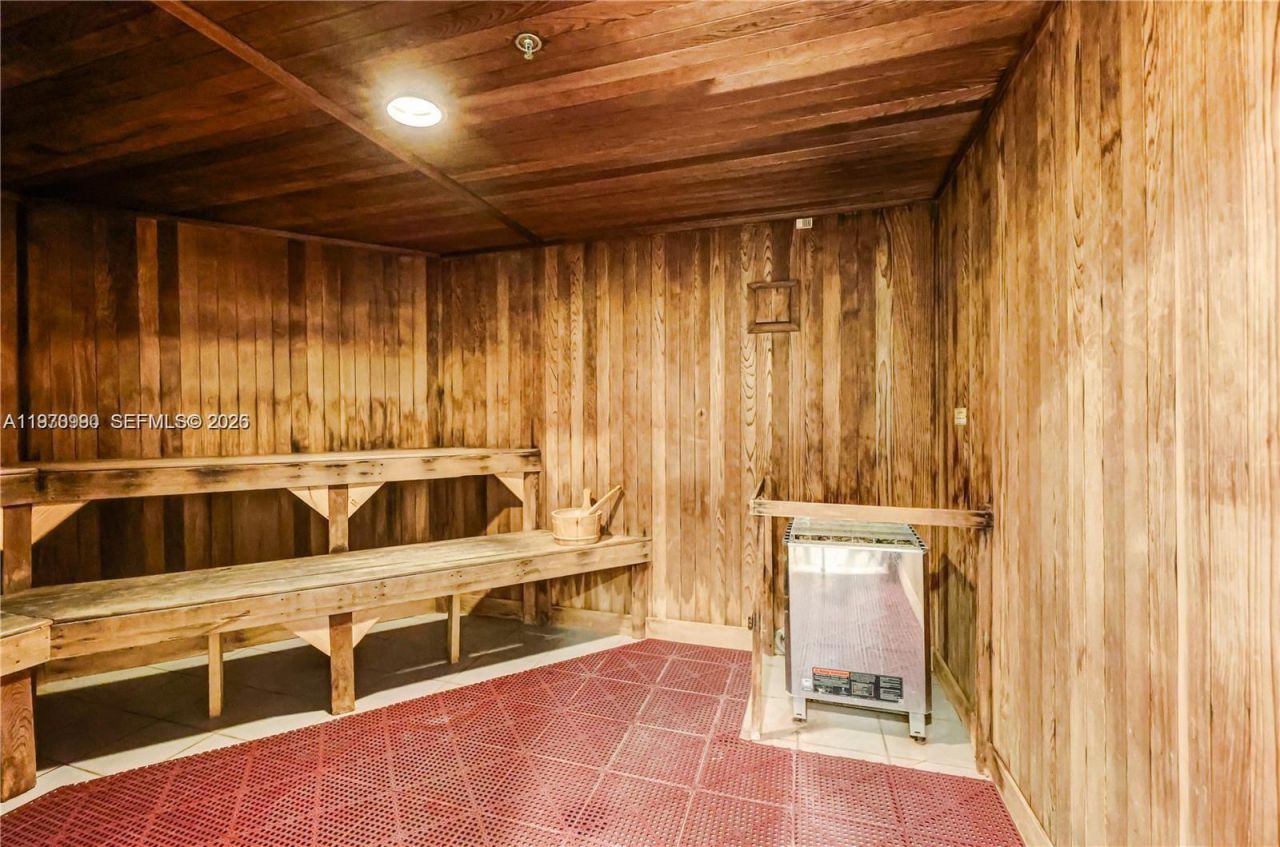 253 NE 2nd St , Unit 1007, Miami, FL 33132 Photo