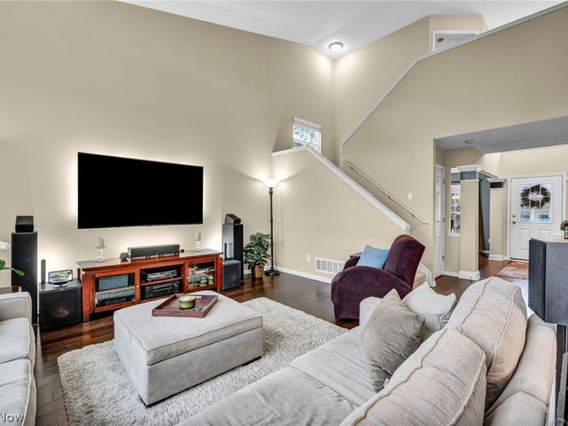 5312 Bringham Drive, Brunswick Hills, OH 44212 Photo 5