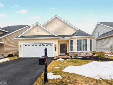 617 REPUBLIC WAY, MECHANICSBURG, PA 17050