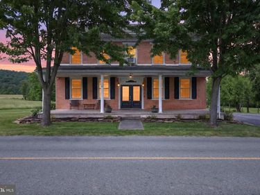545 HILLTOWN ROAD, GETTYSBURG, PA 17325