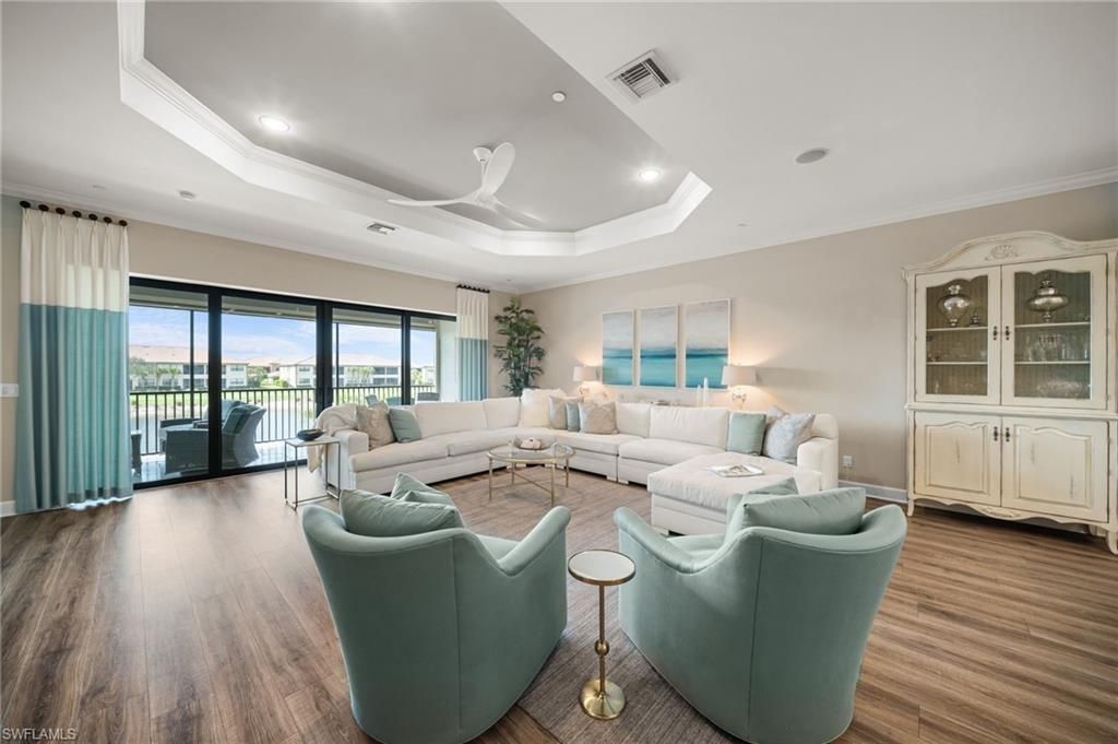 9672 Montelanico Loop, Unit 203, Naples, FL 34119 Photo