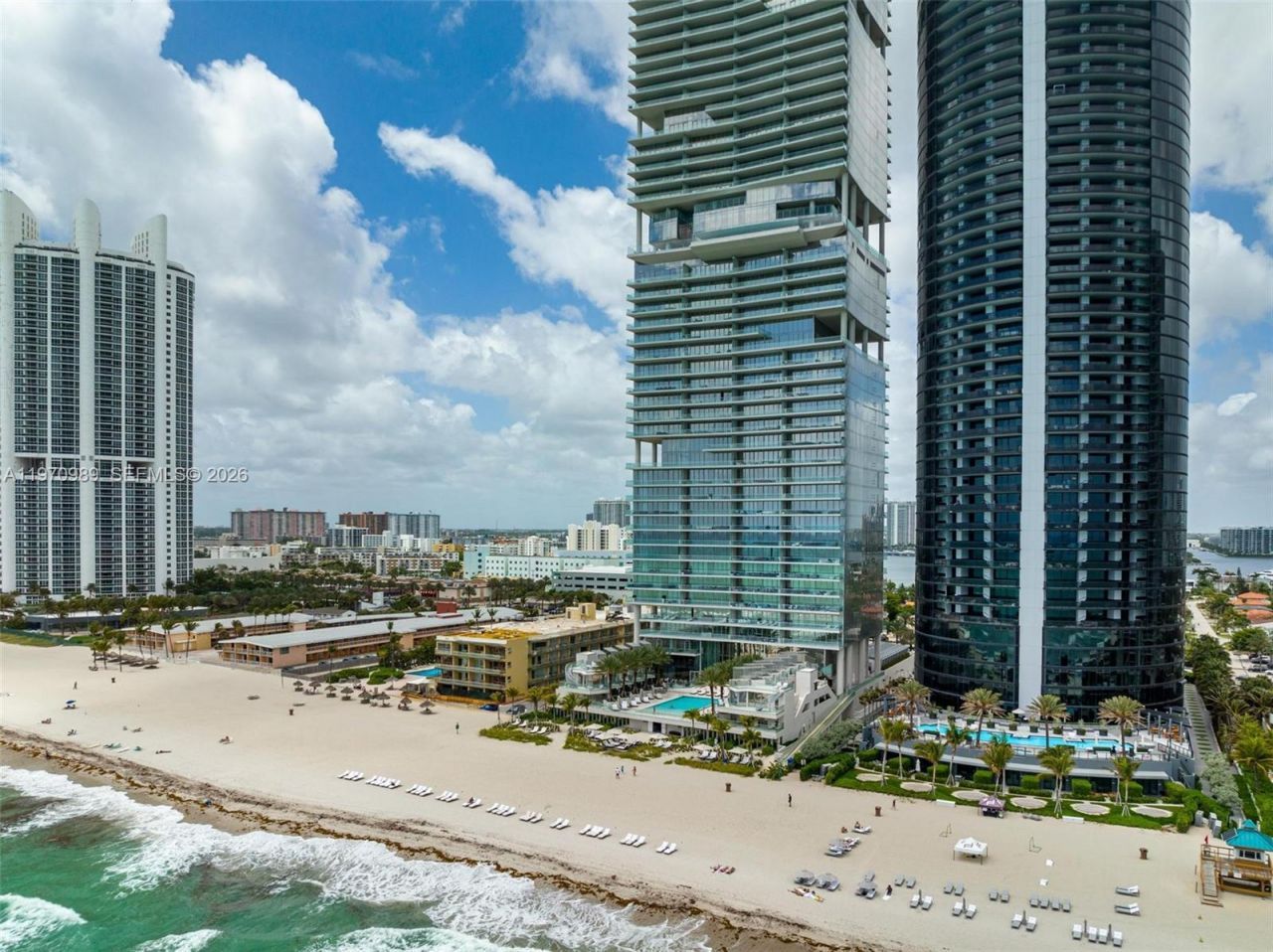 18501 Collins Ave , Unit 2003, Sunny Isles Beach, FL 33160 Photo