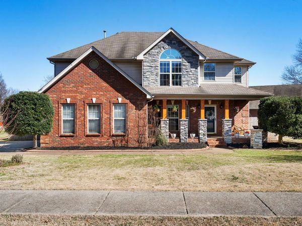 231 Comer Cir, Murfreesboro, TN 37128