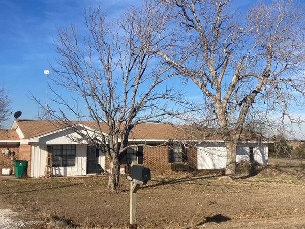 795 Dove Hill Lane, China Spring, TX 76633