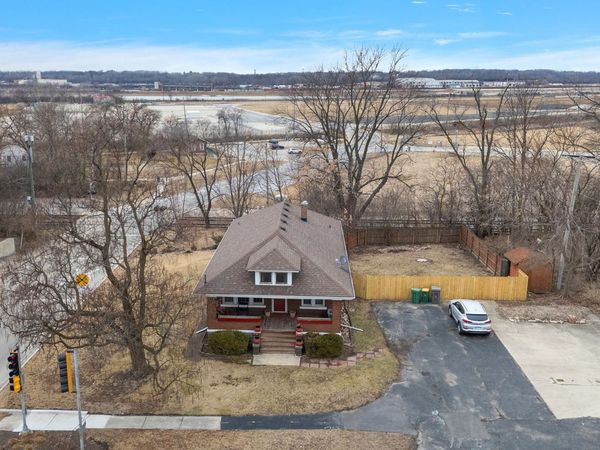 107 S State Street, Lockport, IL 60441