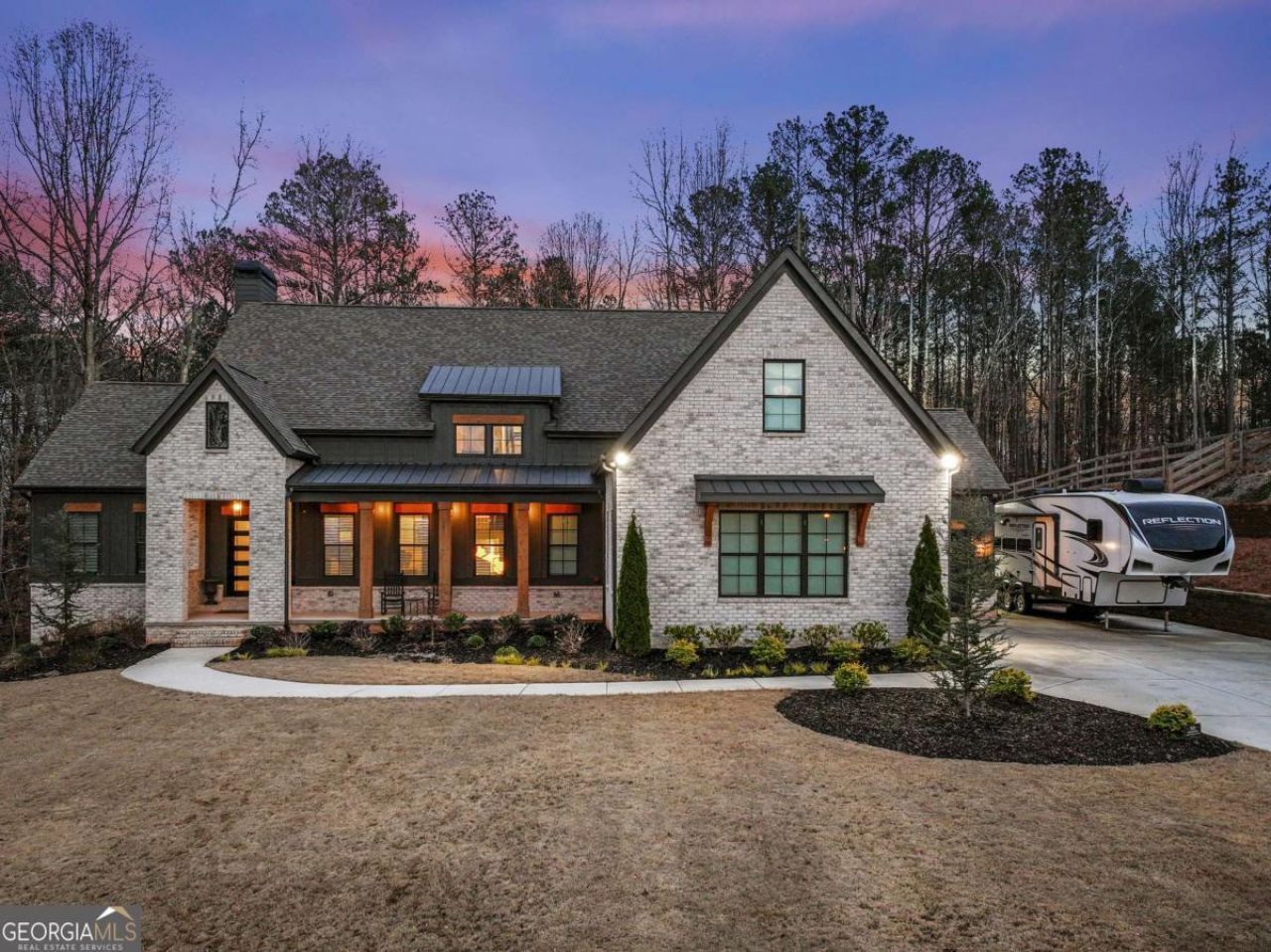4070 Silverstone Drive, Braselton, GA 30517 Main Photo