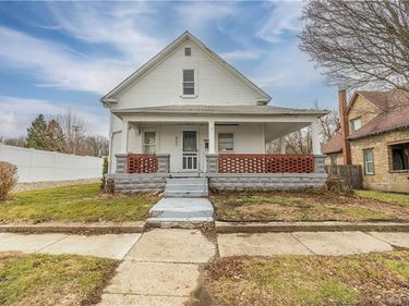 802 Washington Avenue, Piqua, OH 45356