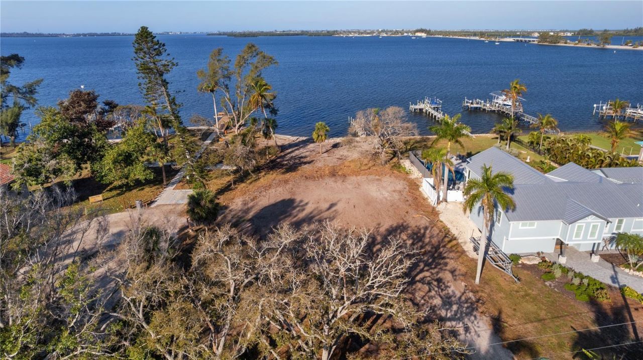 712 Palma Sola Boulevard, Bradenton, FL 34209 Photo