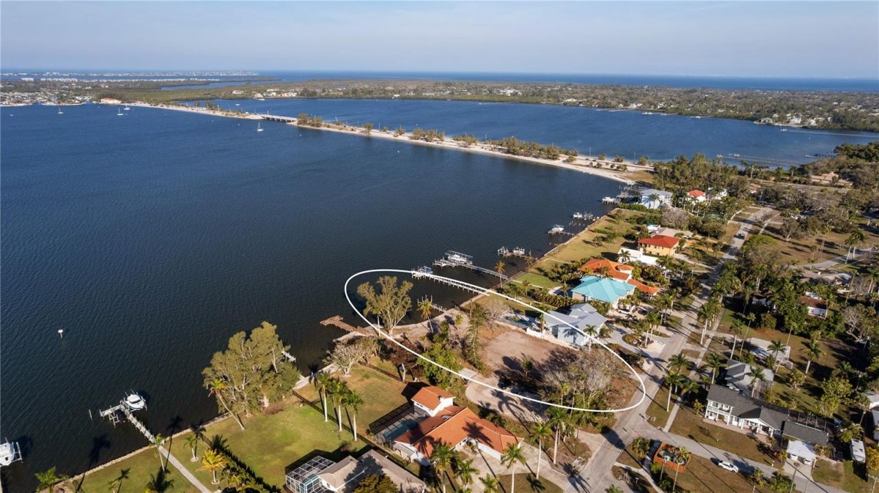 712 Palma Sola Boulevard, Bradenton, FL 34209 Photo