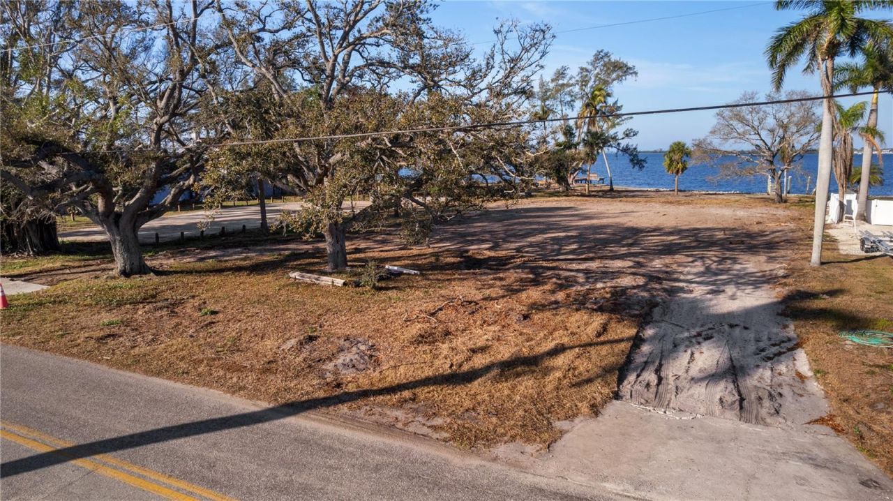 712 Palma Sola Boulevard, Bradenton, FL 34209 Photo