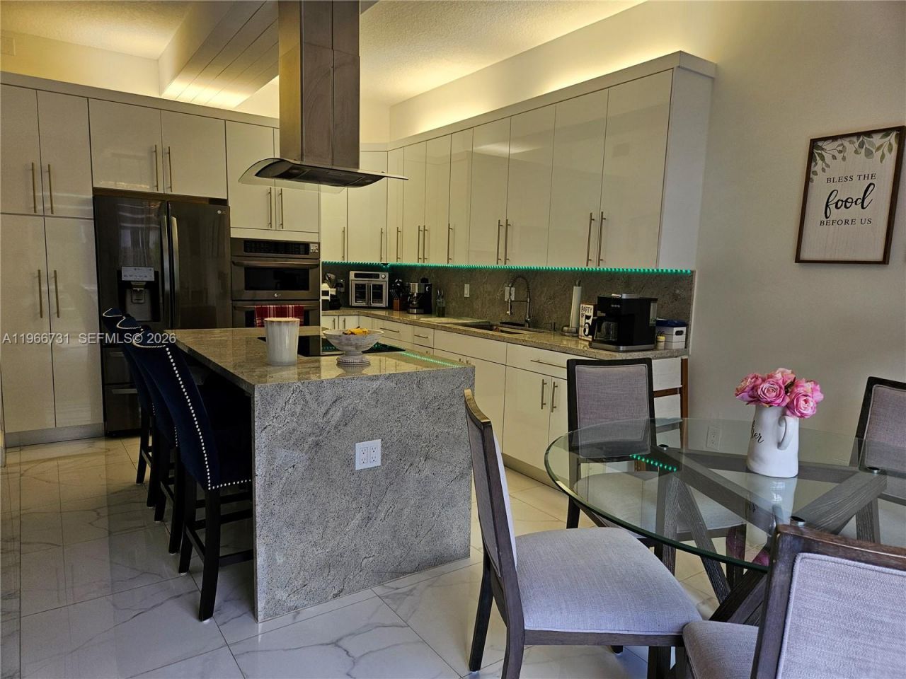 8330 NW 143rd Ter , Miami Lakes, FL 33016 Photo