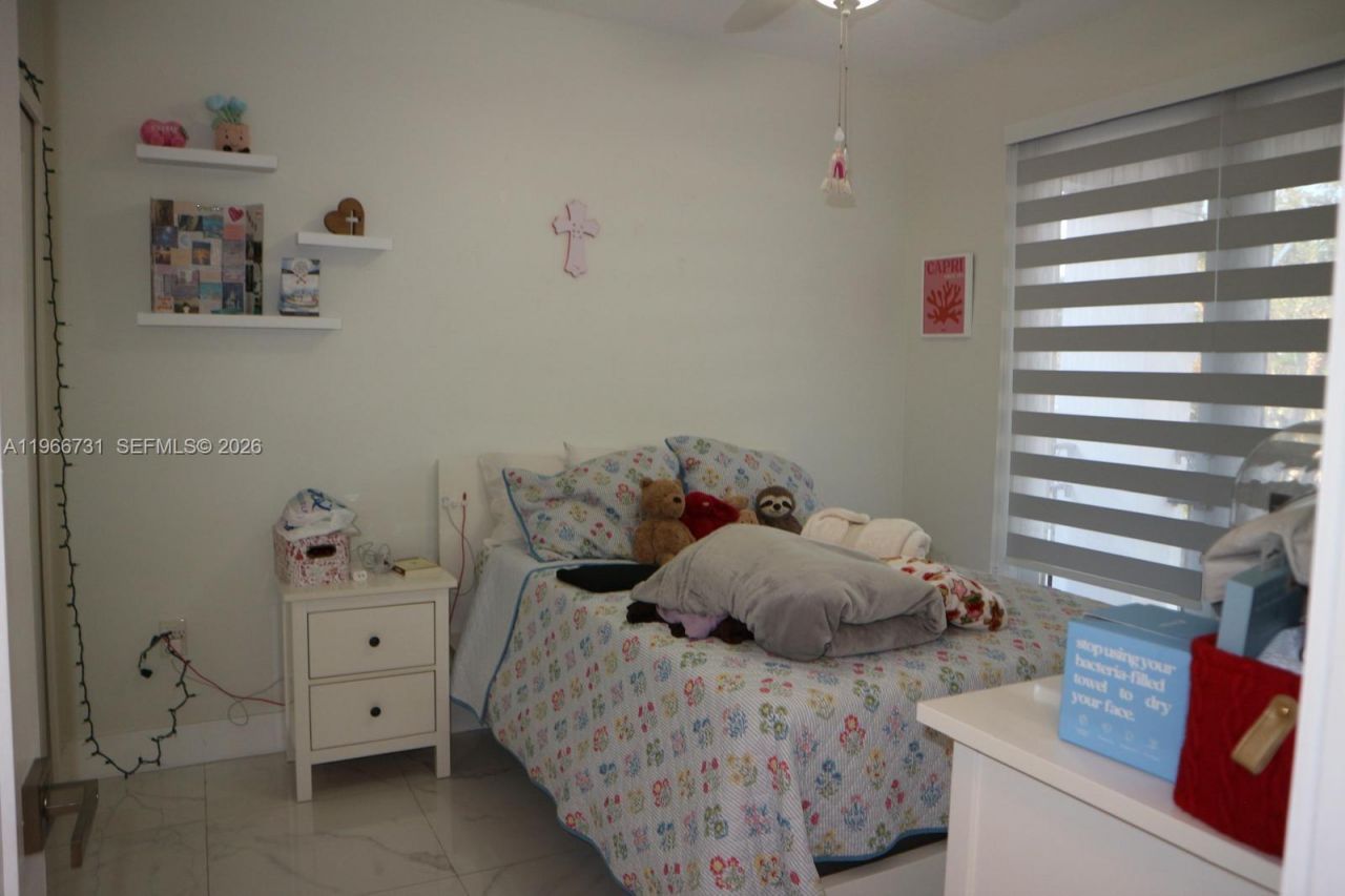 8330 NW 143rd Ter , Miami Lakes, FL 33016 Photo