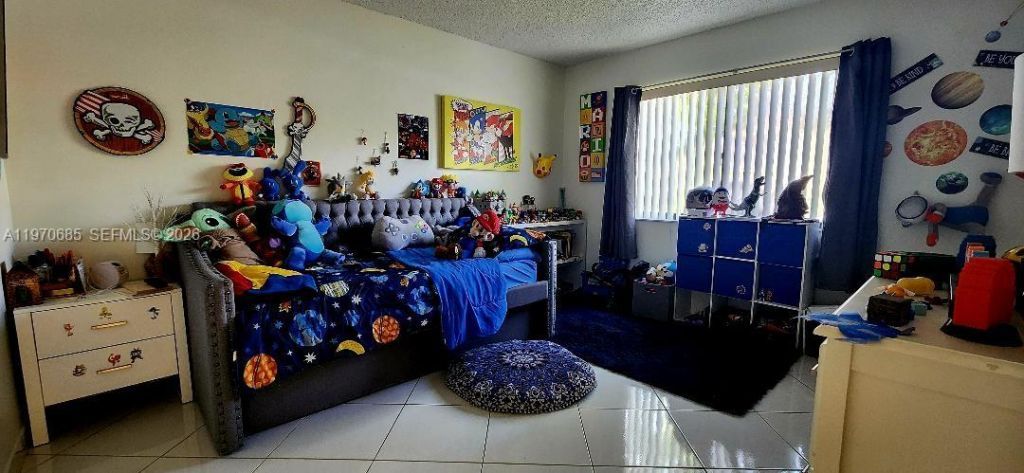 327 Lakeview Dr, Unit 103, Weston, FL 33326 Photo