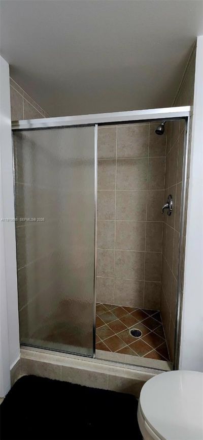 327 Lakeview Dr, Unit 103, Weston, FL 33326 Photo