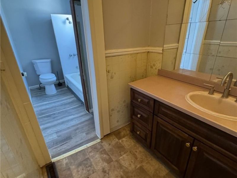 3802 E 55th Street, Cleveland, OH 44105 Photo 6