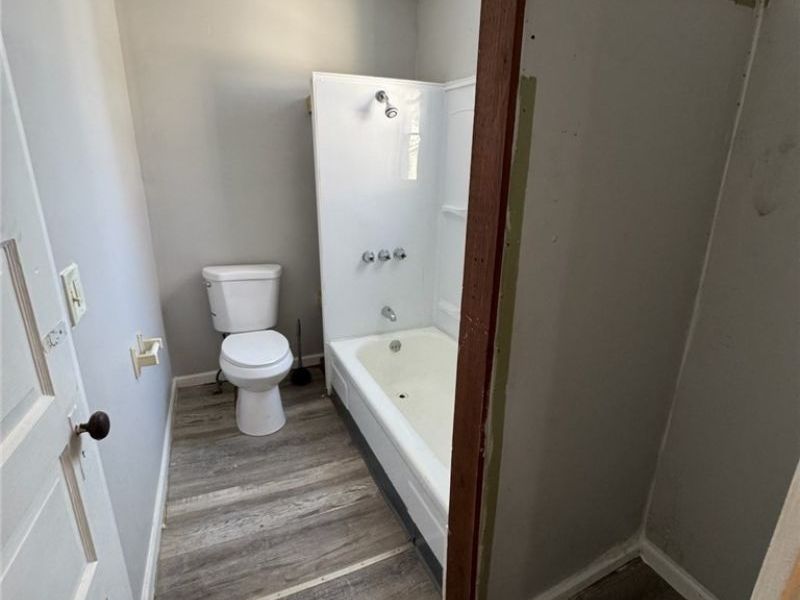 3802 E 55th Street, Cleveland, OH 44105 Photo 7