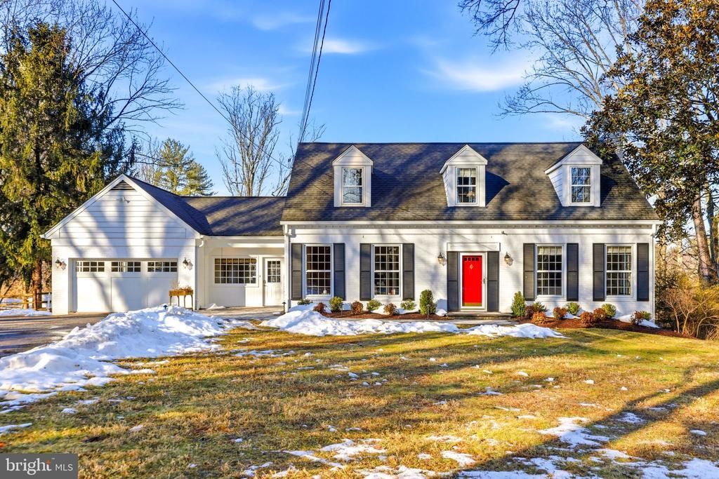 9101 Warfield Road, Gaithersburg, MD 20882 Main Photo