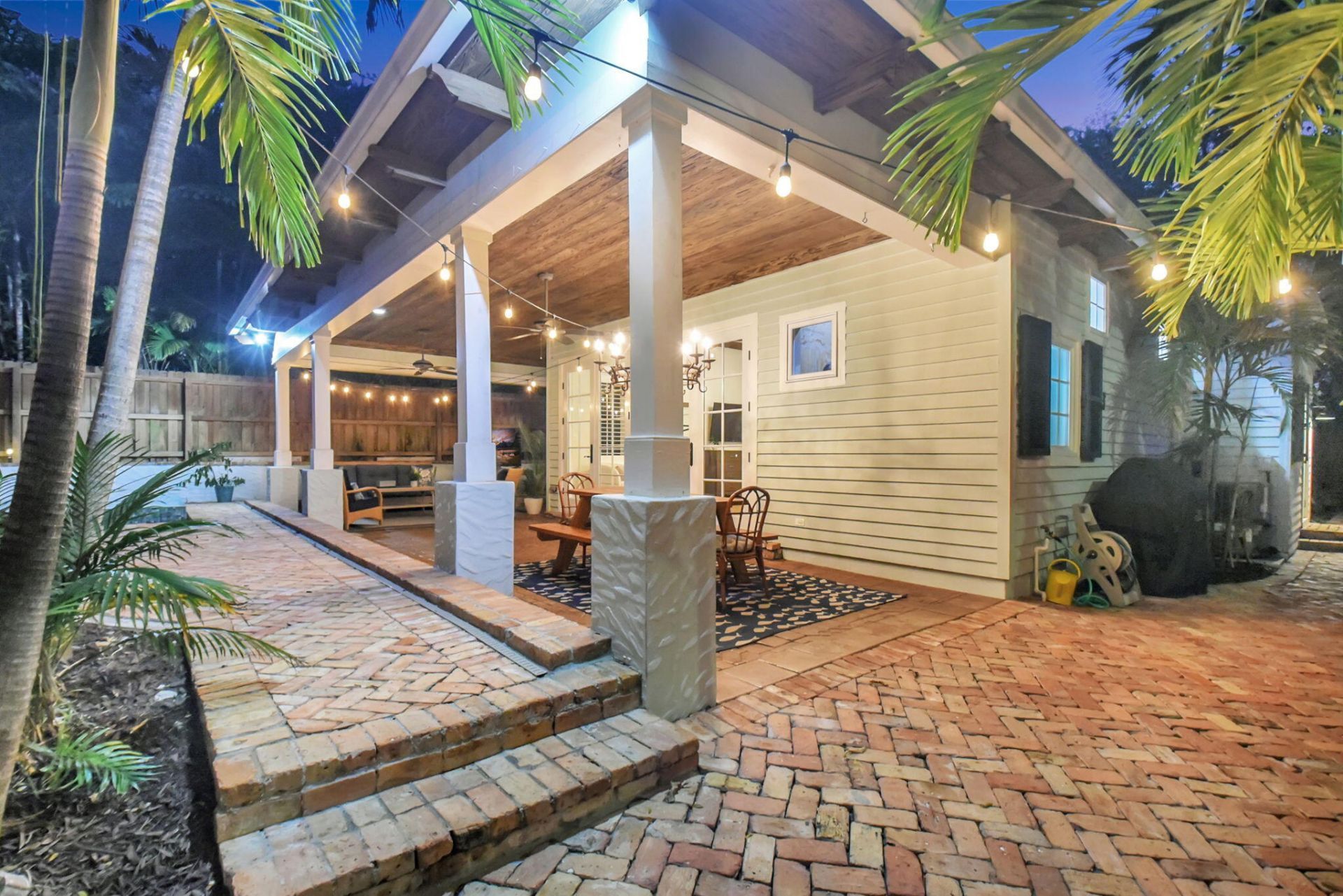 745 Claremore Drive, West Palm Beach, FL 33401 Photo