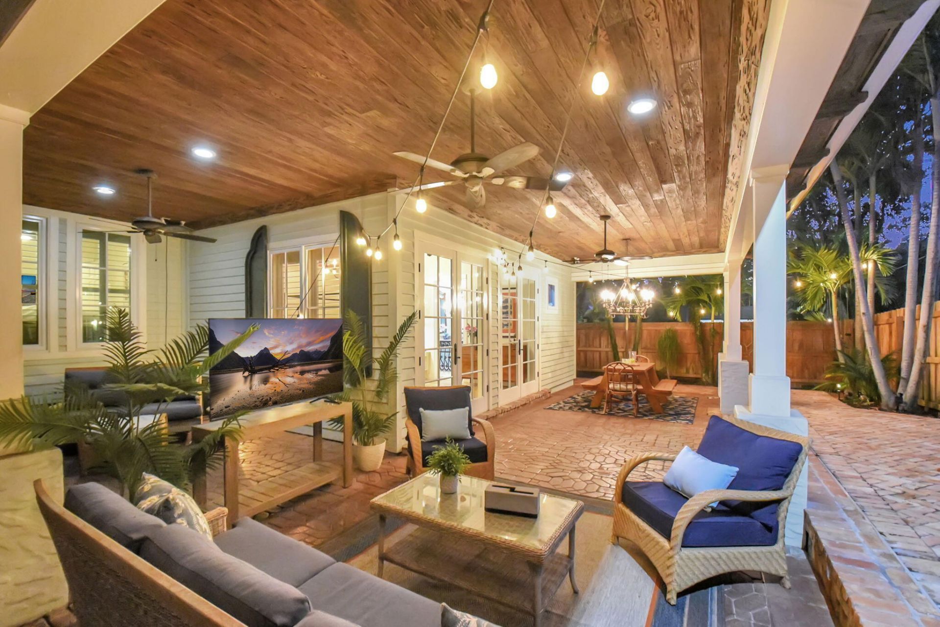 745 Claremore Drive, West Palm Beach, FL 33401 Photo