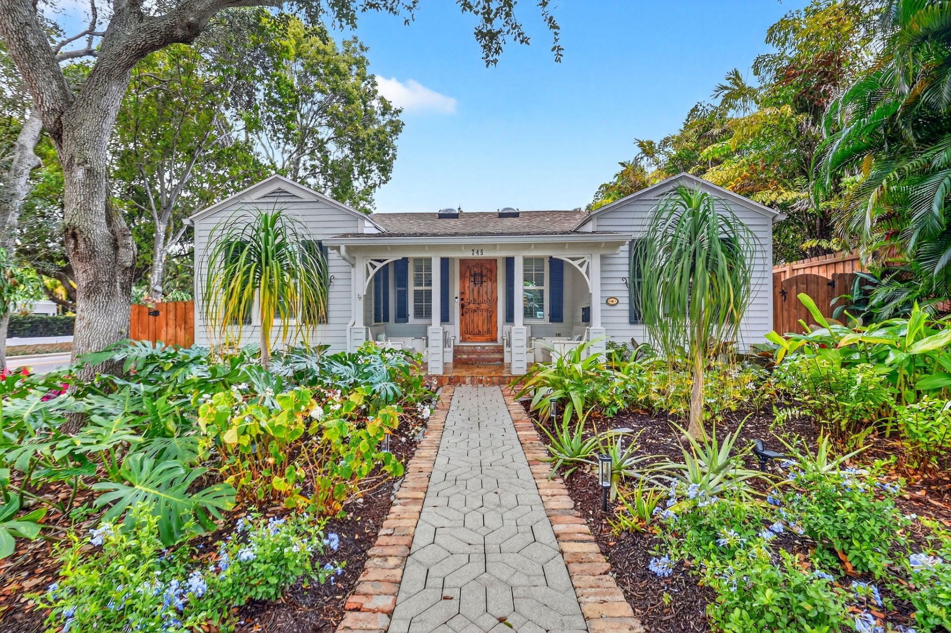 745 Claremore Drive, West Palm Beach, FL 33401 Photo