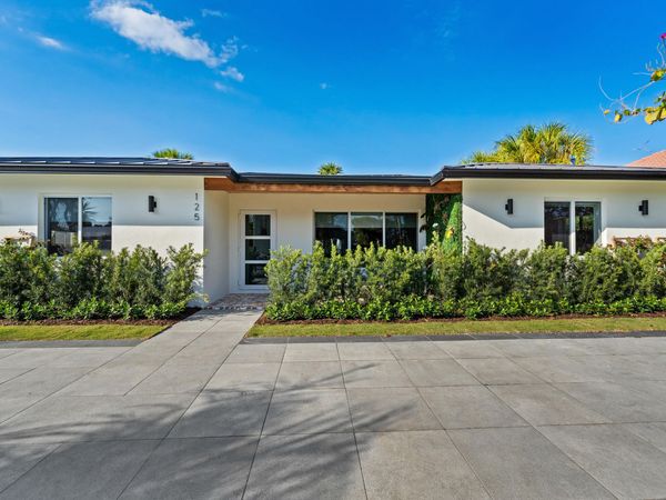 125 Cascade Lane, Palm Beach Shores, FL 33404