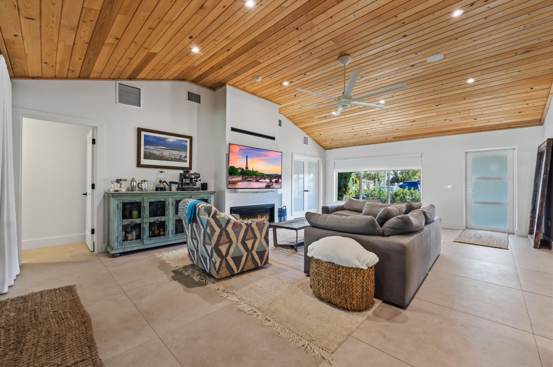 125 Cascade Lane, Palm Beach Shores, FL 33404 Photo