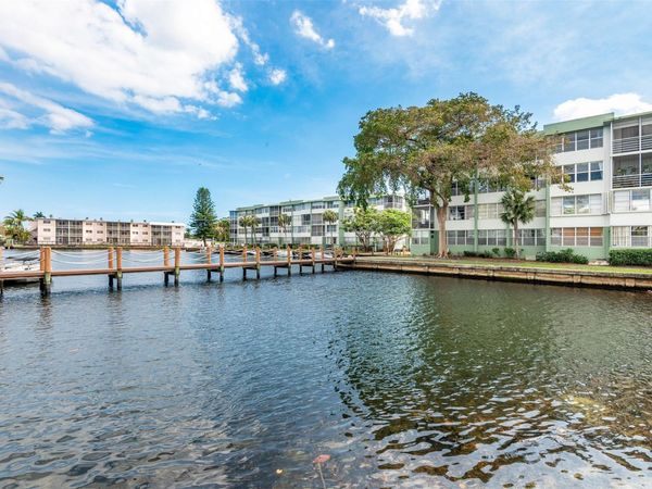 2751 Taft Street, Unit 305, Hollywood, FL 33020