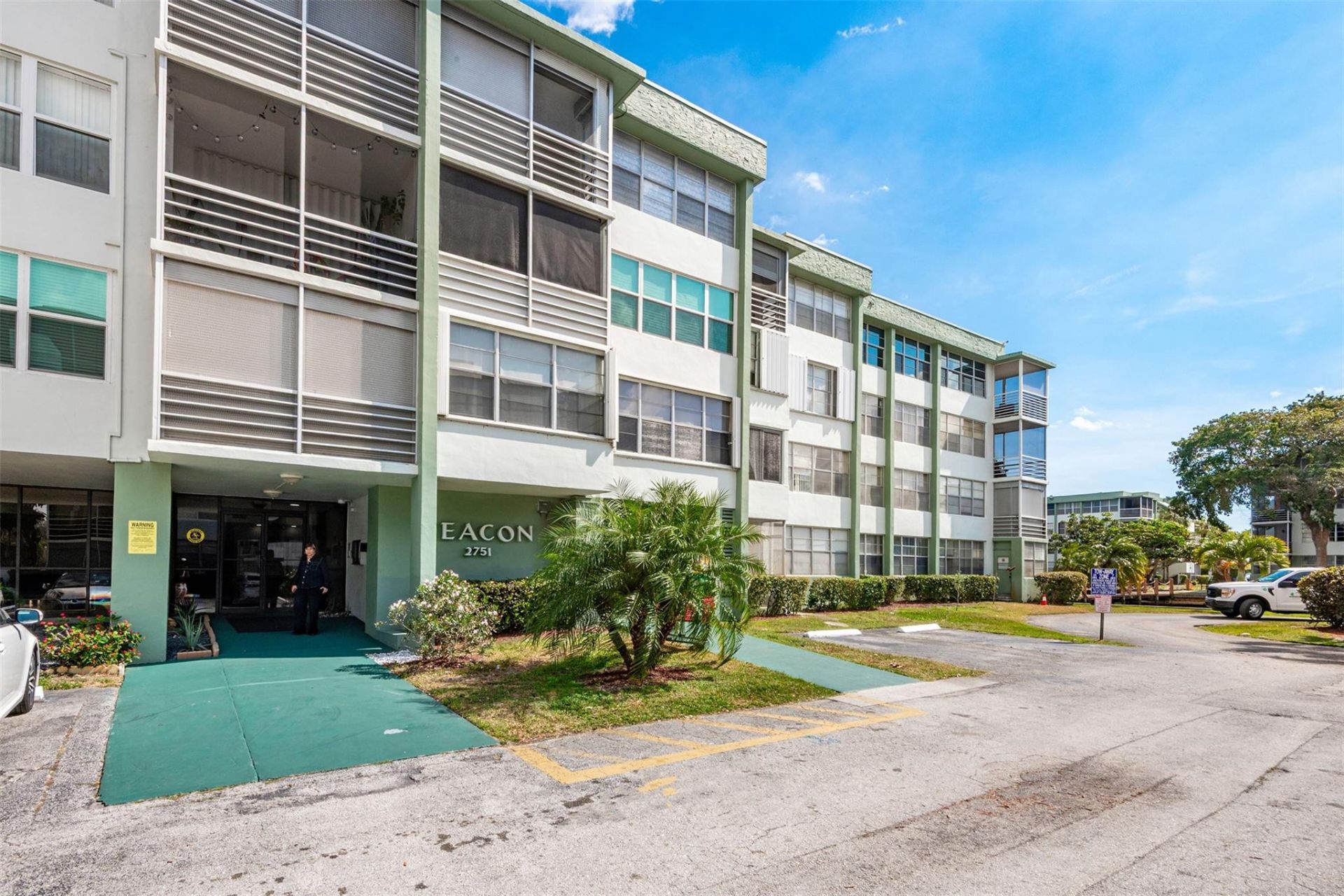 2751 Taft Street, Unit 305, Hollywood, FL 33020 Photo