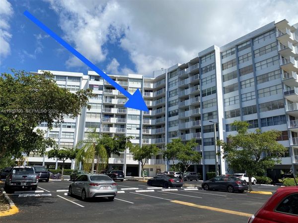 1300 NE Miami Gardens Dr , Unit 701E, Miami, FL 33179