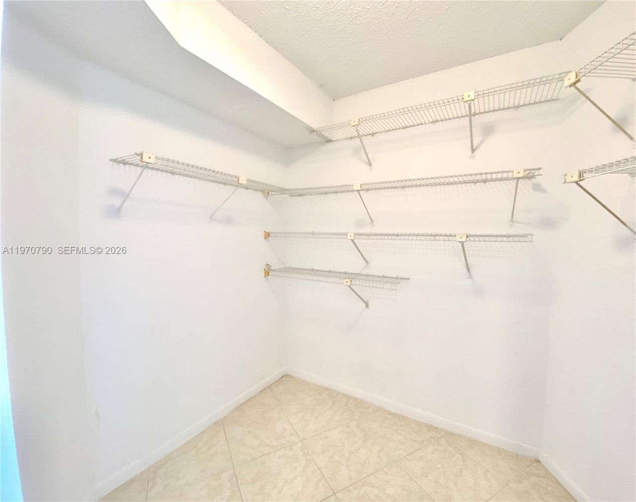 1300 NE Miami Gardens Dr , Unit 701E, Miami, FL 33179 Photo