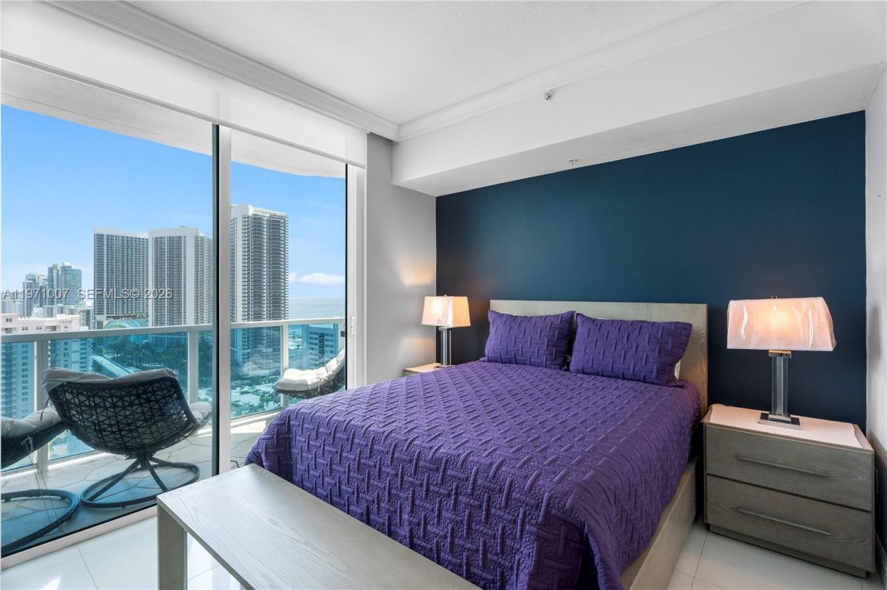1945 S Ocean Dr, Unit 2209, Hallandale Beach, FL 33009 Photo