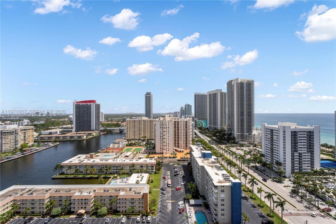 1945 S Ocean Dr, Unit 2209, Hallandale Beach, FL 33009 Photo