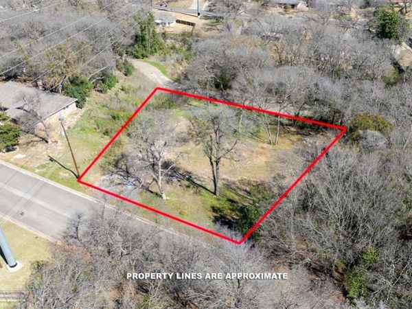 1141 Redondo Drive , Woodway, TX 76712