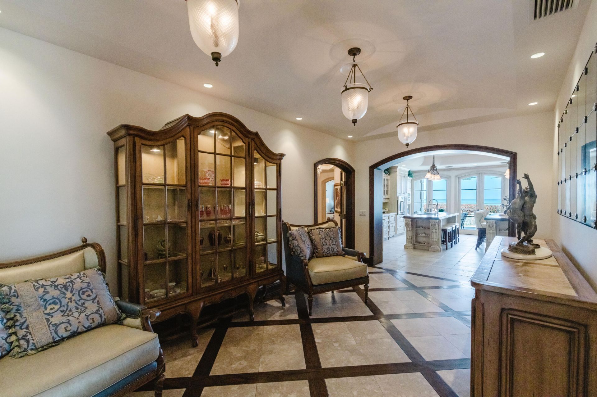 19 N Beach Road, Jupiter Island, FL 33455 Photo