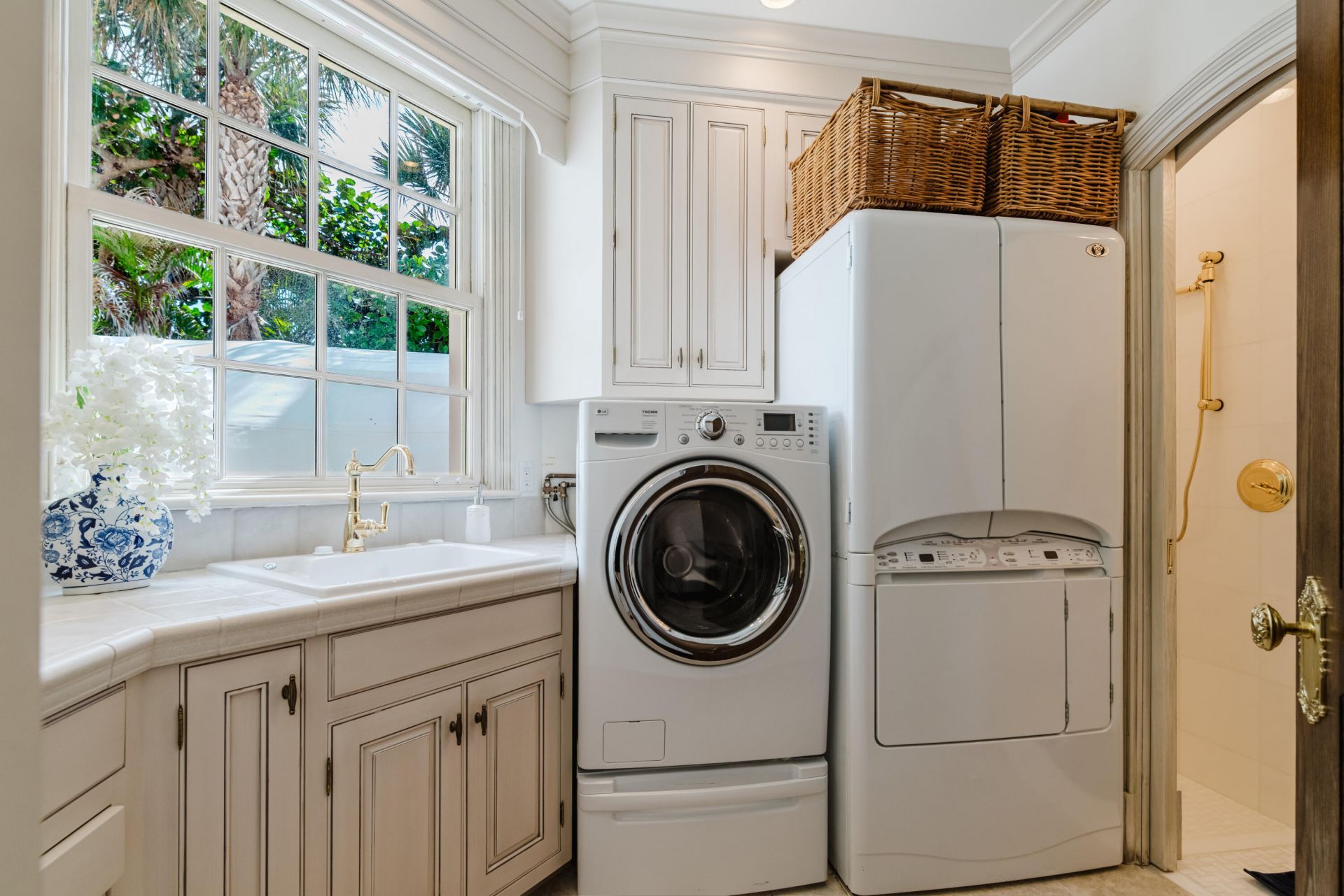 19 N Beach Road, Jupiter Island, FL 33455 Photo