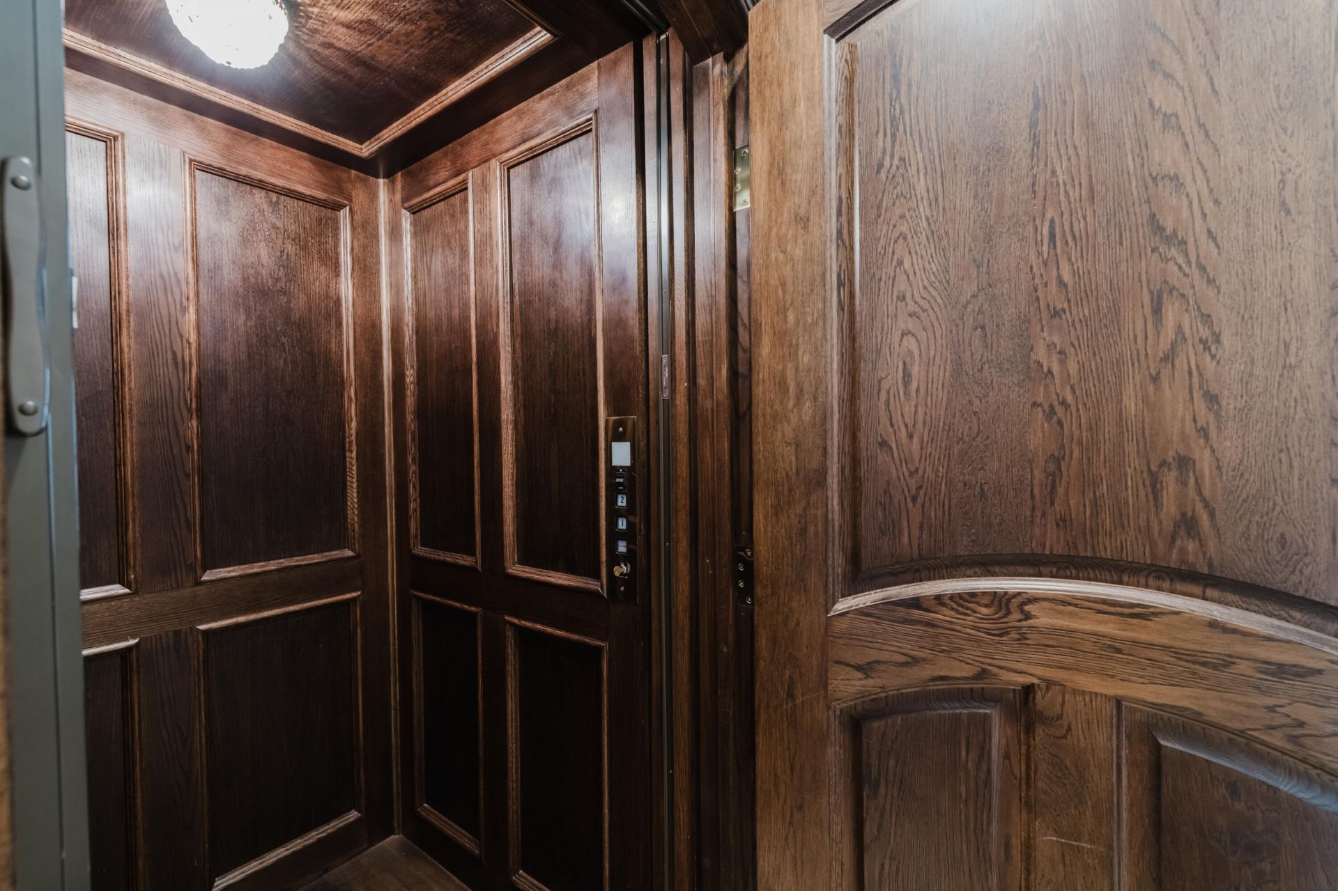 19 N Beach Road, Jupiter Island, FL 33455 Photo