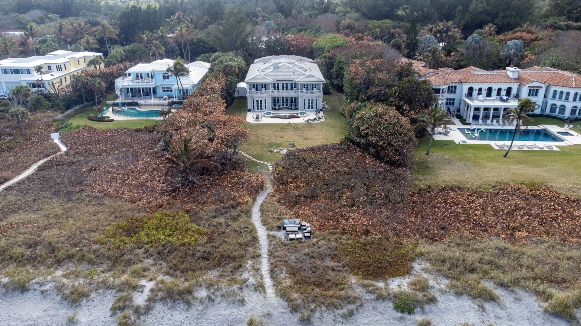 19 N Beach Road, Jupiter Island, FL 33455 Photo