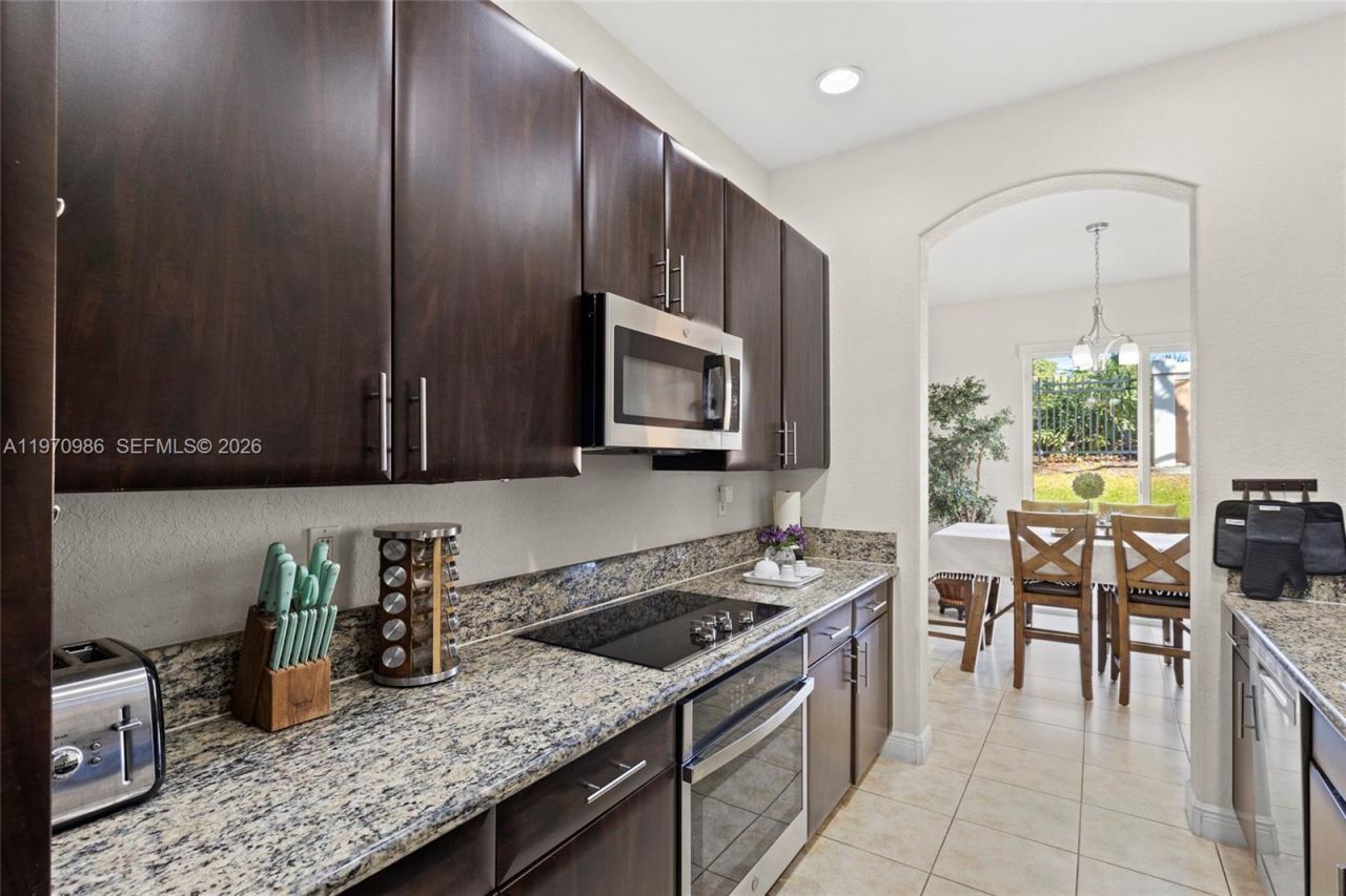 6959 Julia Gardens Dr, Coconut Creek, FL 33073 Photo