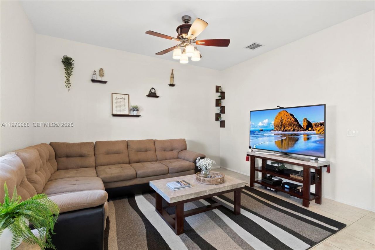 6959 Julia Gardens Dr, Coconut Creek, FL 33073 Photo