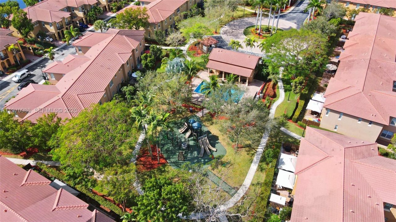 6959 Julia Gardens Dr, Coconut Creek, FL 33073 Photo