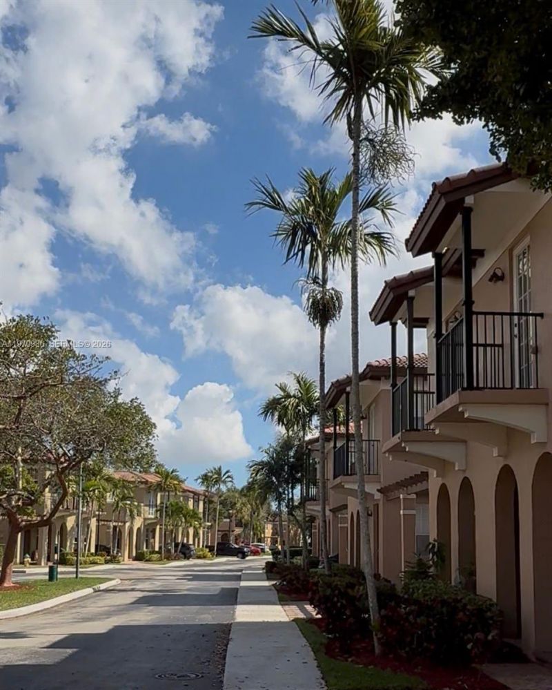 6959 Julia Gardens Dr, Coconut Creek, FL 33073 Photo