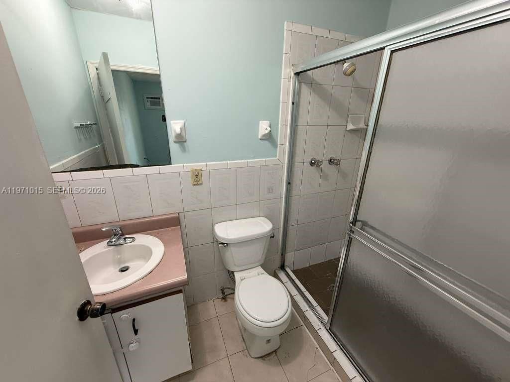 1751 NW 29th St , Unit H, Miami, FL 33142 Photo